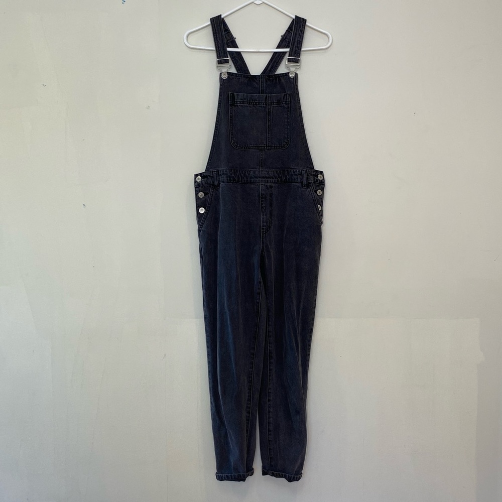 Forever 21- Black Overalls- size 27